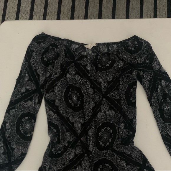 PACSUN patterned romper - Picture 2 of 4